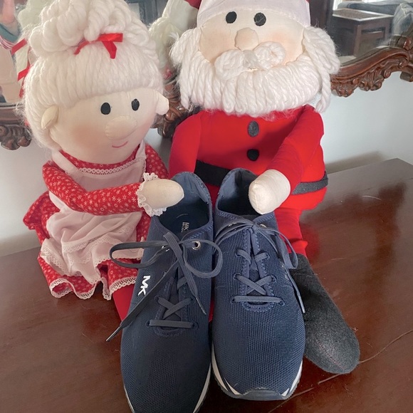 Michael Kors platform sneakers size 9 - Picture 2 of 9